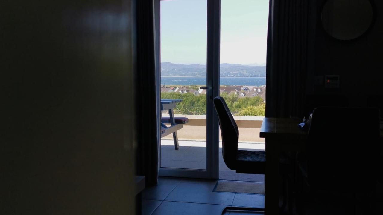 Coastal View House * Buncrana